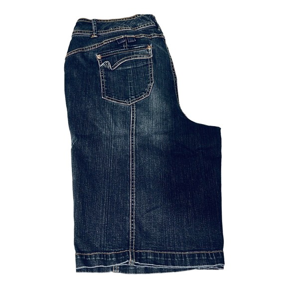 Venezia women's denim cotton pockets decorative seams Bermuda shorts 18/16 pics - Picture 2 of 16